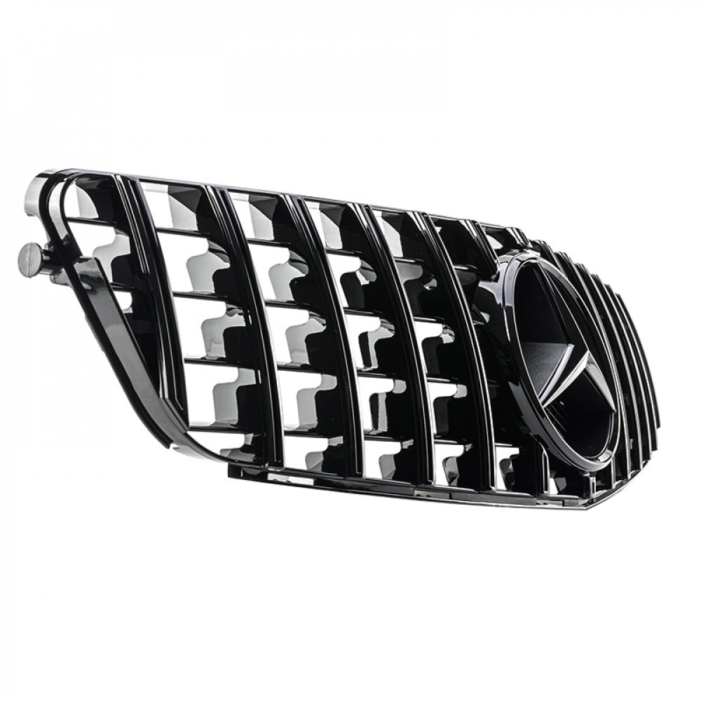 Решетка радиатора Mercedes C-Class W204 (2007-2014) в стиле Panamericana (Gloss Black)