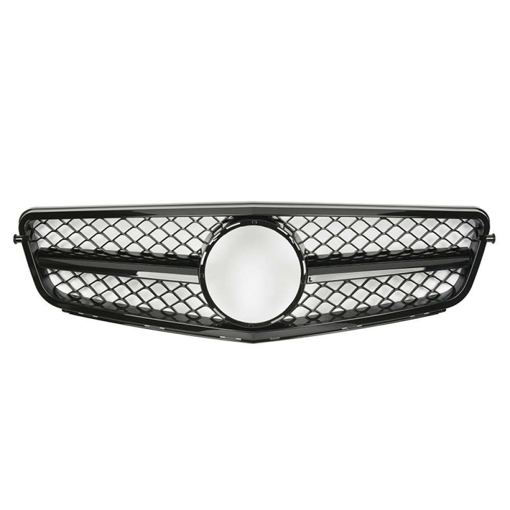 Решетка радиатора Mercedes C-klass W204 в стиле AMG Gloss Black