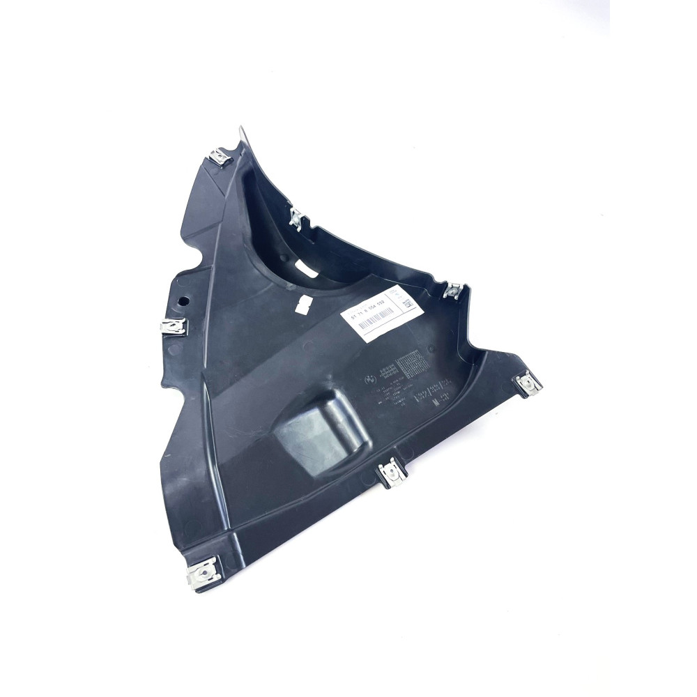 Локер нижний (треугольник) L BMW F32/F33/F36 в бампер М Пакет