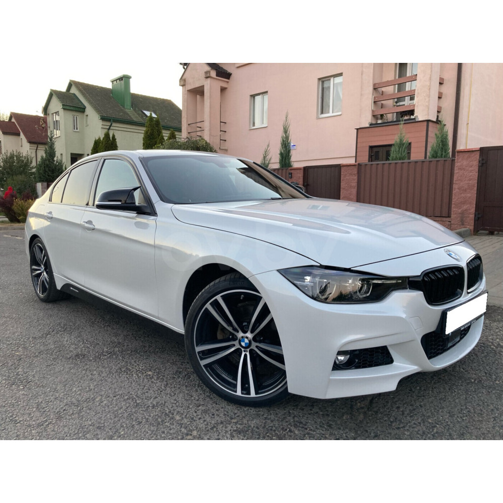Бампер передній BMW 3 F30 F31 M Paket (2011 2018) Під парктронік