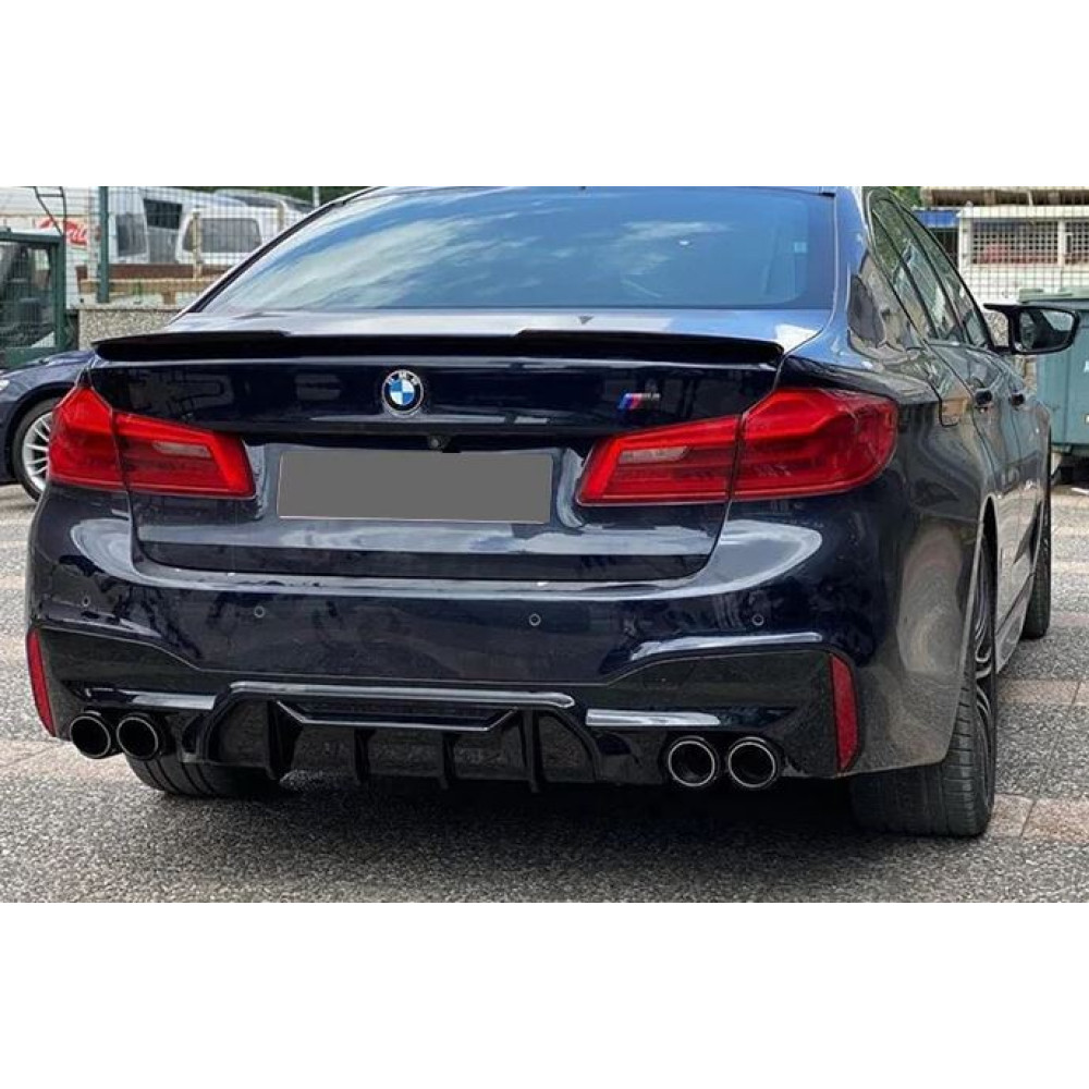 Дифузор заднього M бампера BMW 5 G30 G31 M5 Competition  (глянець)