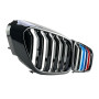 Решетка радиатора (ноздри) BMW 5-Series G30/G31 (2016-2020) в стиле M-Performance (Триколор)