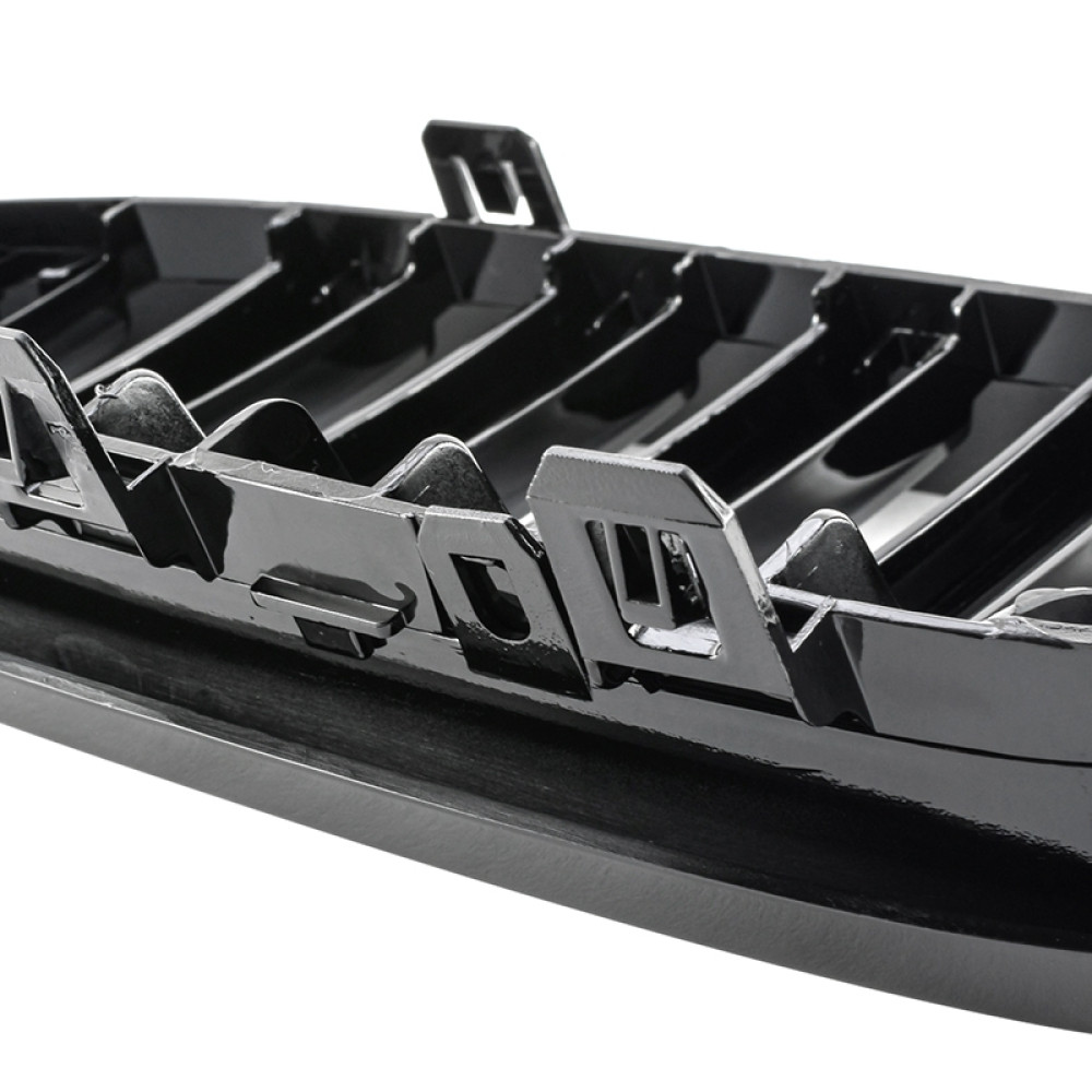 Решетки радиатора (ноздри) BMW 5-Series E60/E61 (2003-2010) в стиле M5 (Gloss Black)