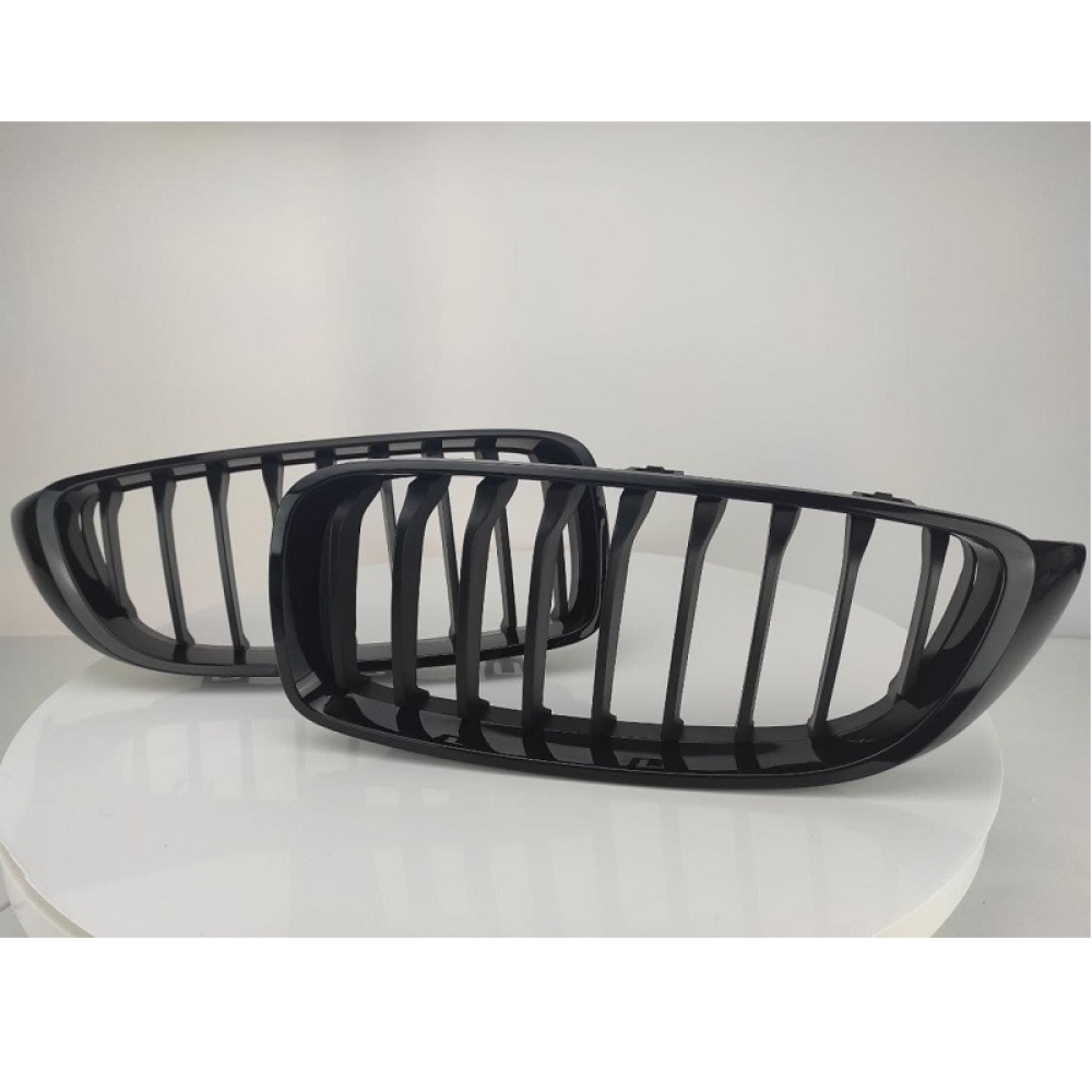 Решетки радиатора (ноздри) BMW 4 F32-F33-F36 M-Performance (рамка глянец, ребра матт)