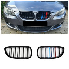 Решетка радиатора (ноздри) BMW 3-Series E92/E93 (2007-2010) в стиле M3 (двойные ребра) Решетка радиатора (ноздри) BMW 3-Series E92/E93 (2007-2010) в стиле M3 (двойные ребра)