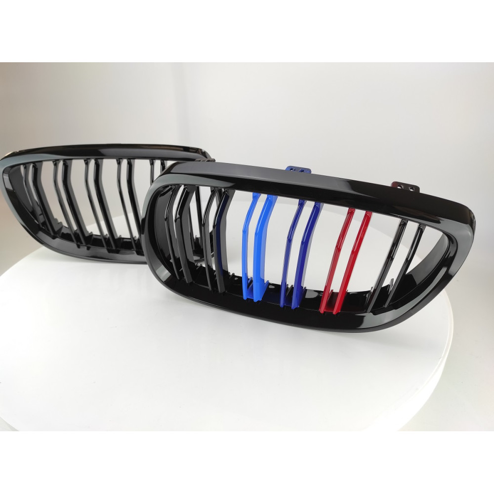 Решетка радиатора (ноздри) BMW 3-Series E92/E93 (2007-2010) в стиле M3 (двойные ребра)
