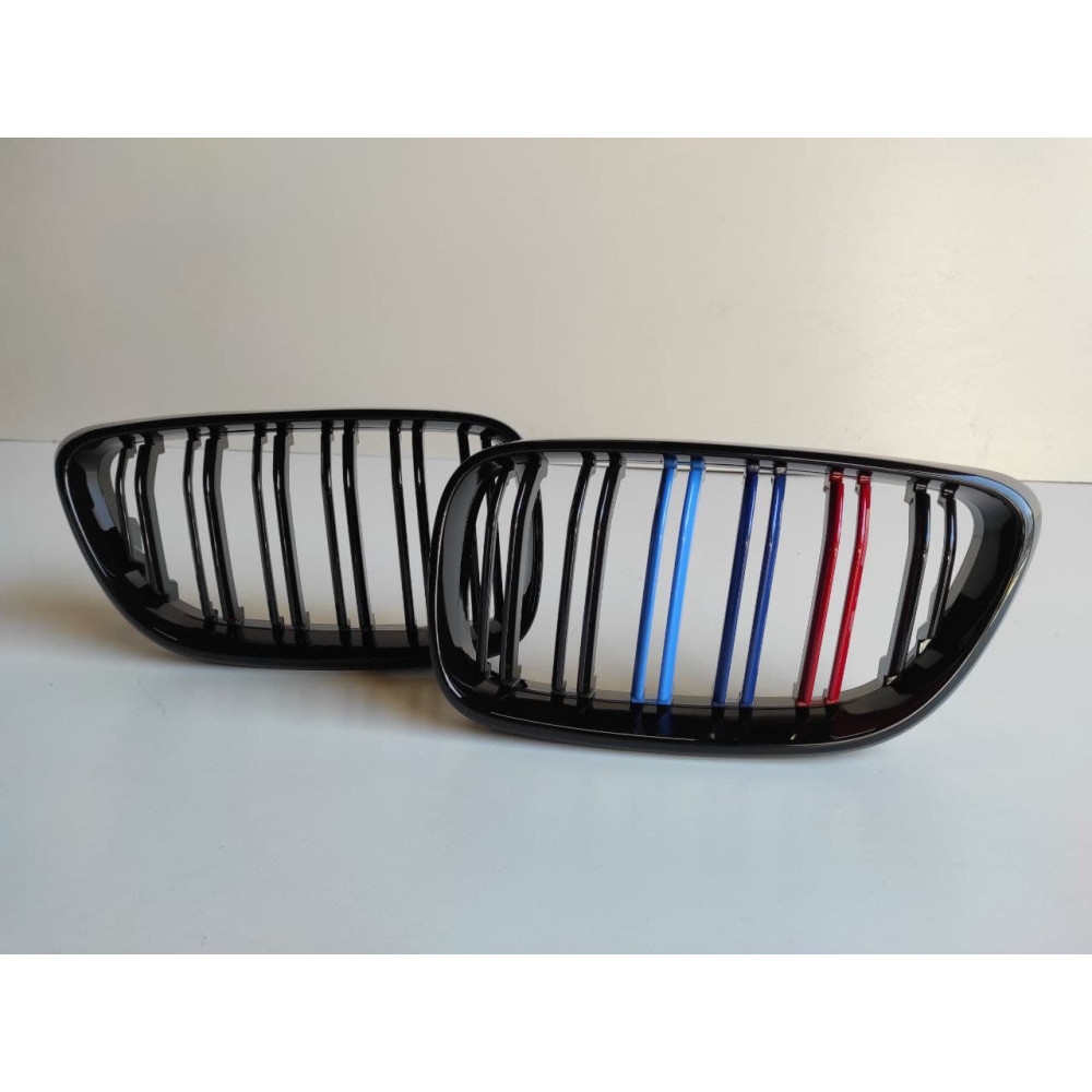Решетка радиатора (ноздри) BMW 2-Series F22/F23 (2013-2019) в стиле M2-Look (Tri-Color)