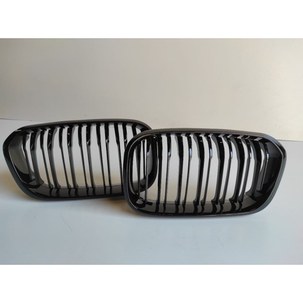 Решетки радиатора (ноздри) BMW 1 F20-F21 LCI M1 Style LCI Gloss Black