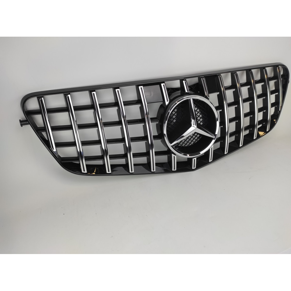 Решітка радіатора Mercedes E Class W212 стиль AMG Panamericana хром