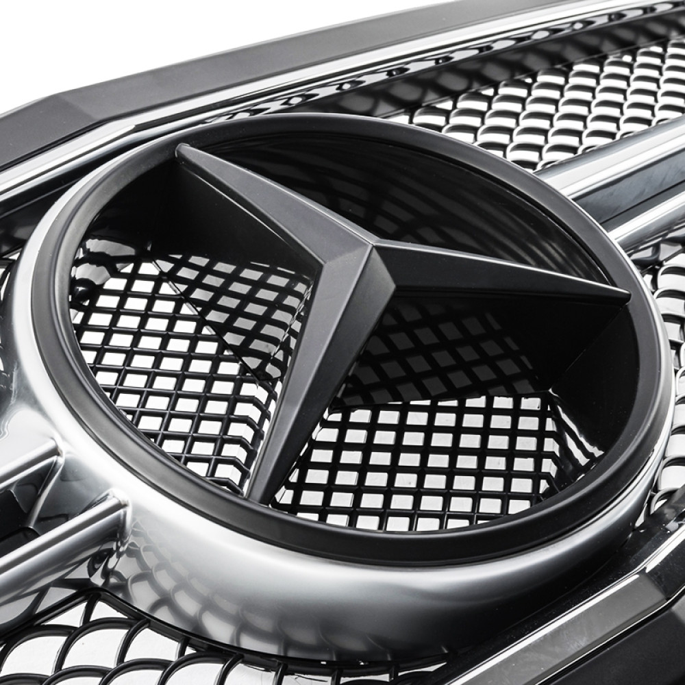 Решітка радіатора для Mercedes E-Class W212 (2013-2016) у стилі AMG (Black Matte Chrome)