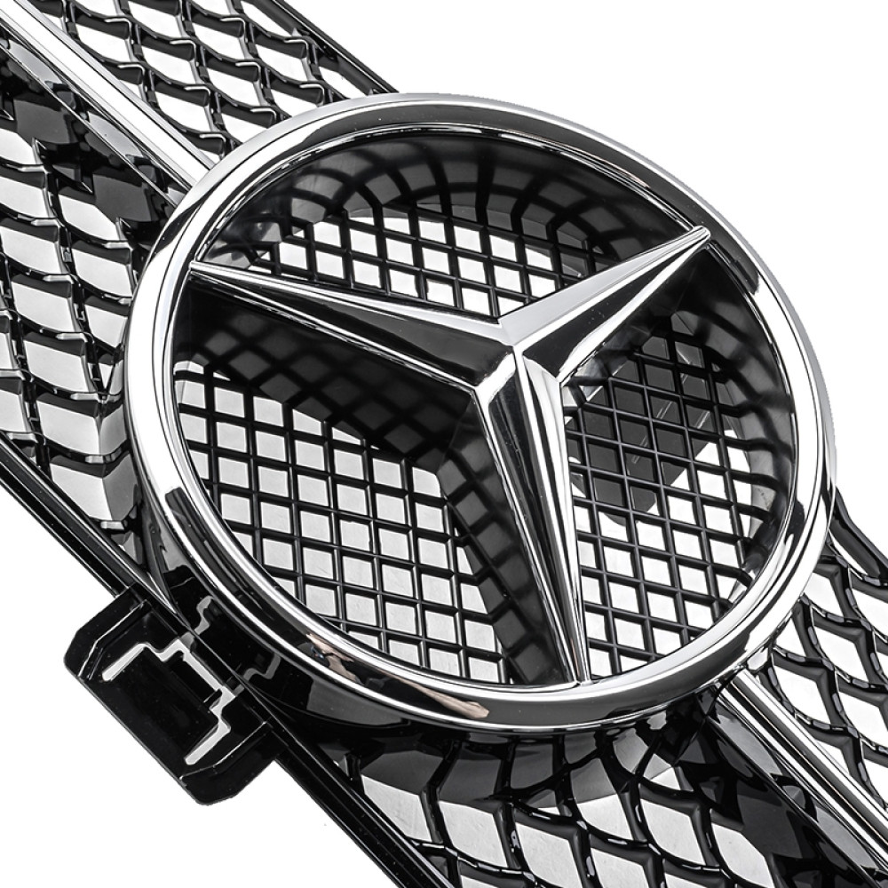 Решетка радиатора Mercedes CLS-Class W219 (2008-2010) в стиле AMG (Black Chrome)