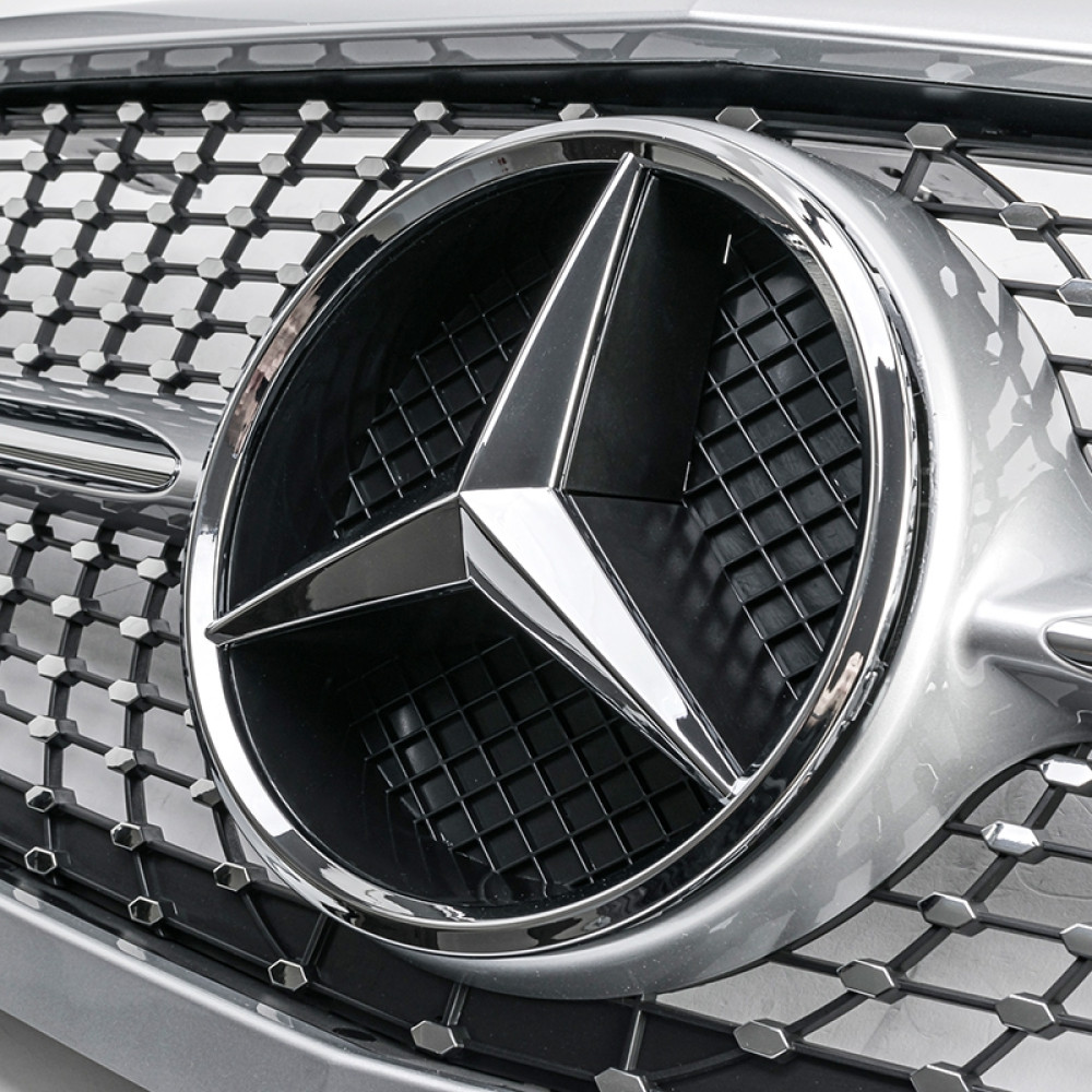 Решетка радиатора для Mercedes C-Class W205 (2014-2018) в стиле Diamond (Silver Chrome)