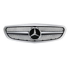 Решітка радіатора для Mercedes C-Class W205 (2014-2018) у стилі AMG C63 (Silver Matte Chrome) Решітка радіатора для Mercedes C-Class W205 (2014-2018) у стилі AMG C63 (Silver Matte Chrome)