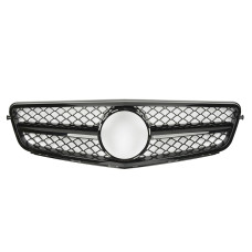 Решітка радіатора Mercedes C Class W204 у стилі AMG чорний глянець Решітка радіатора Mercedes C Class W204 у стилі AMG чорний глянець