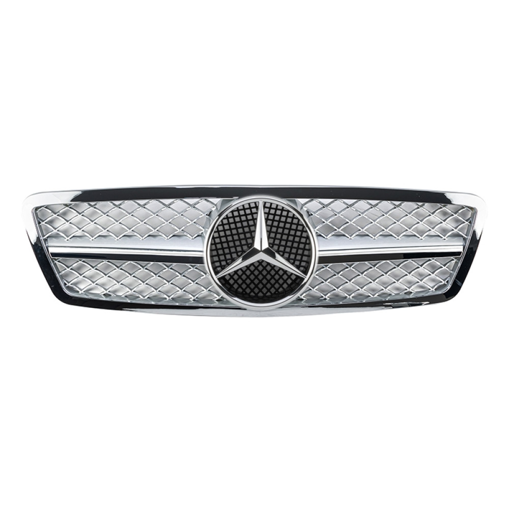 Решетка радиатора Mercedes C-Class W203 (2000-2007) в стиле AMG (Silver Chrome)