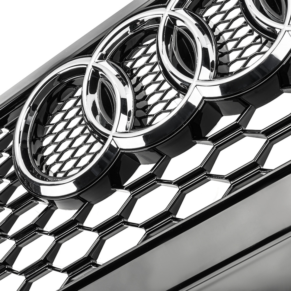 Решетка радиатора Audi Q7 4M (2015-2019) в стиле RS (черный глянец)