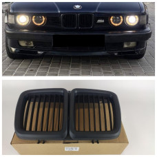 Решетка радиатора (ноздри) BMW 7-Series E32 (1986-1992) (черный мат)