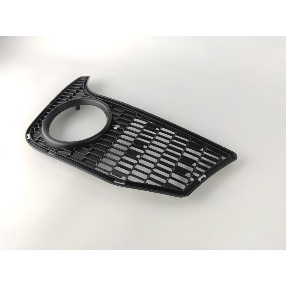 Рамка для переднего бампера с вырезом для птф M3 M4 PX BMW 3 F30 F31 F32 F33 F36 R