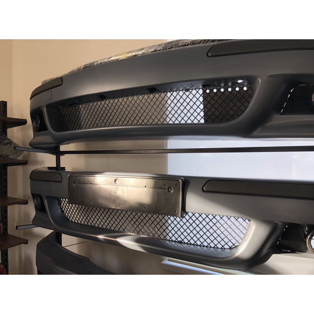 Рамка номерного знака для переднего бампера BMW 5 E39 М5/M-Tech