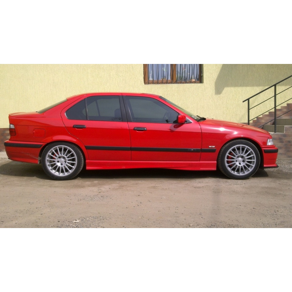 Накладки на пороги (зовнішні) BMW 3 E36 стиль M3