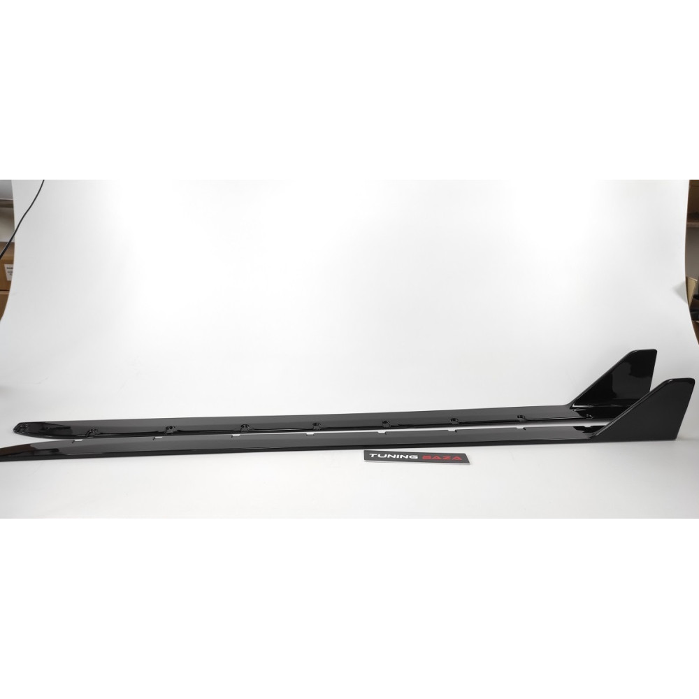 Бічні леза порогів BMW M3 G80 M4 G82 Gloss Black