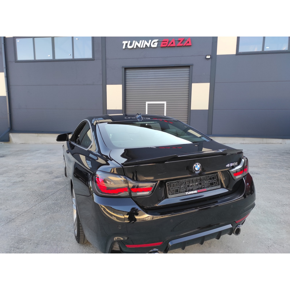 Задні ліхтарі BMW F32 F33 F36 F82 F83 M4 Style GTS