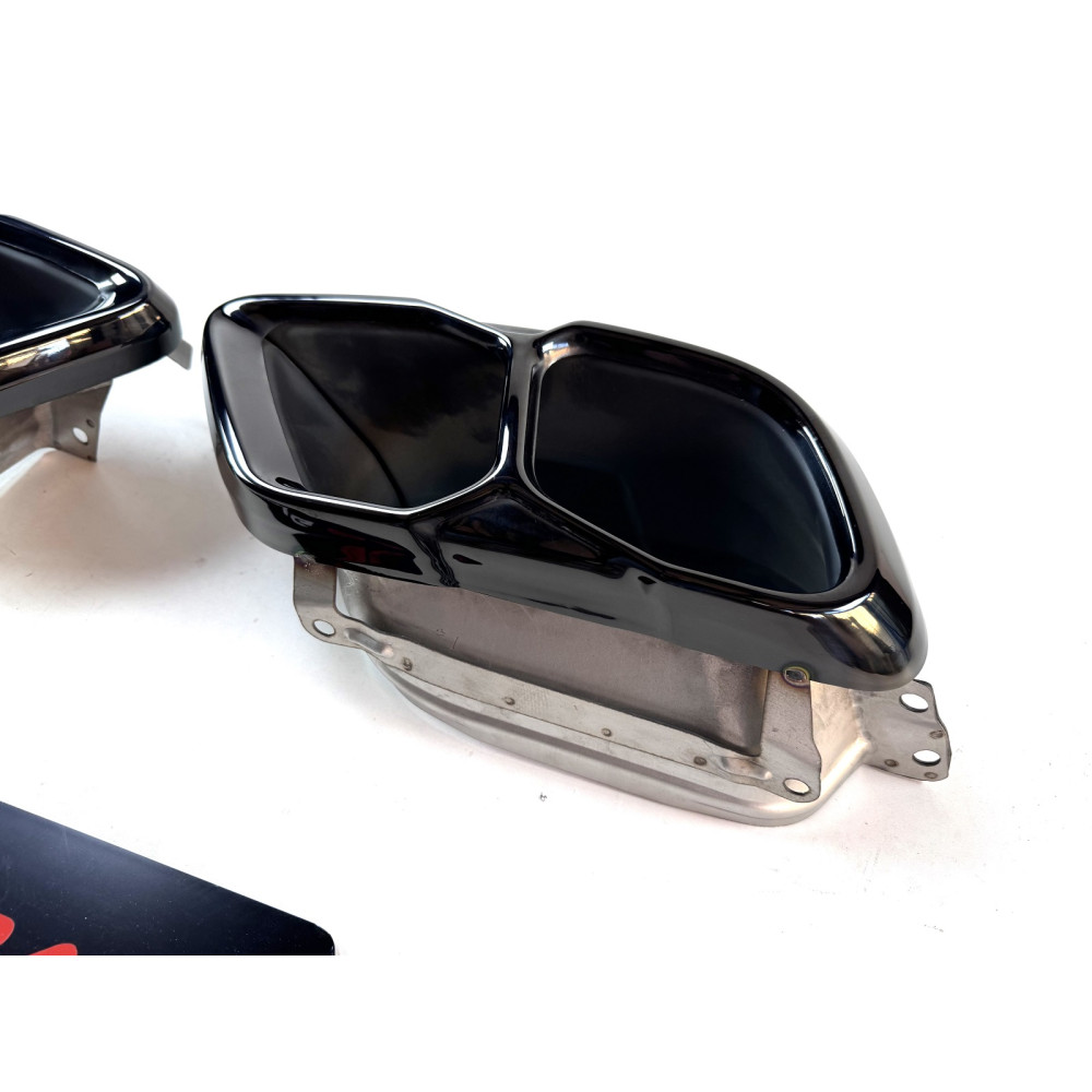Насадки на выхлопные трубы BLACK M Performance BMW X5 (G05), X6 (G06), X7 (G07).